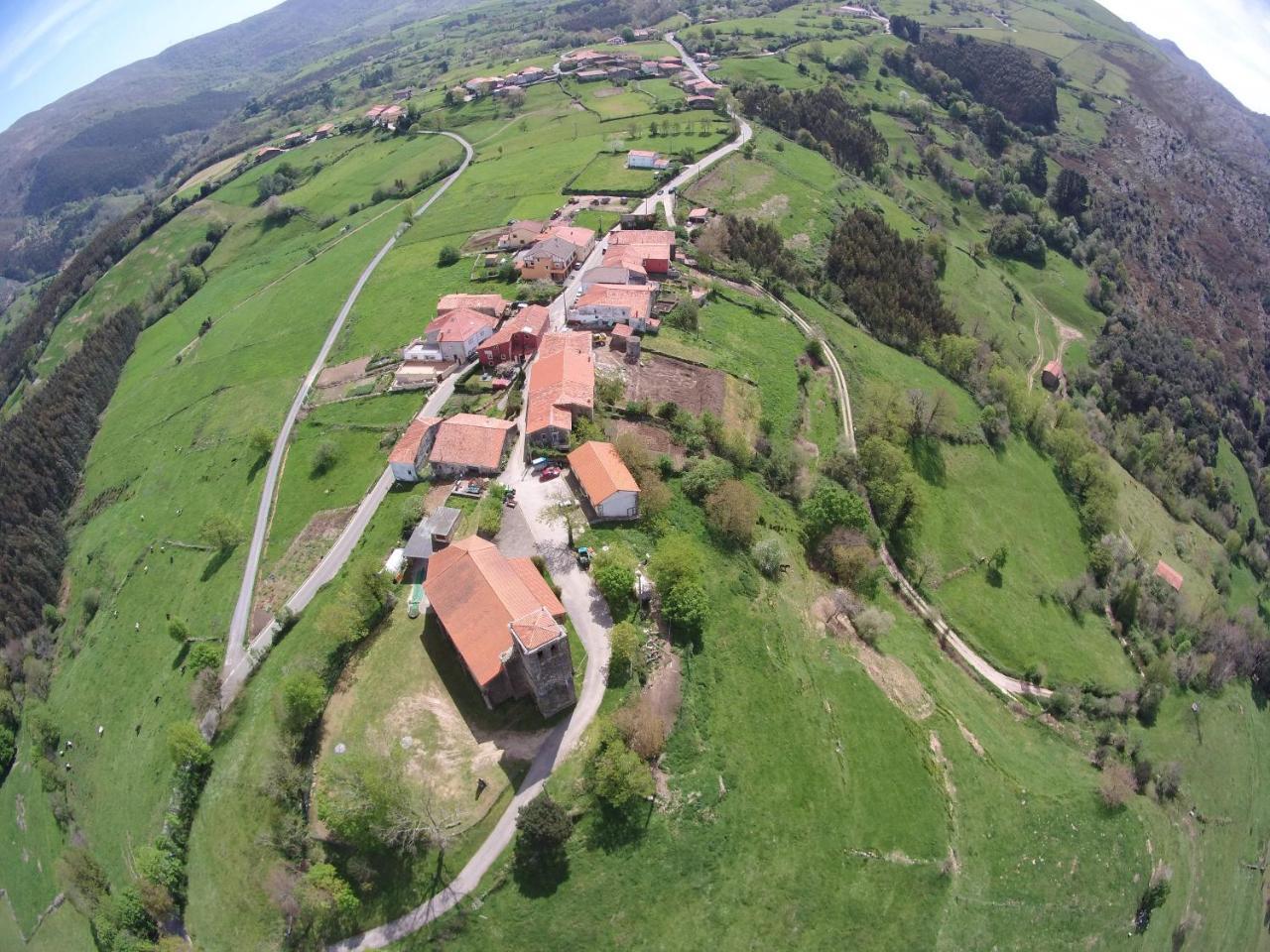 La Posada De Ojebar Nordica Расинес Экстерьер фото